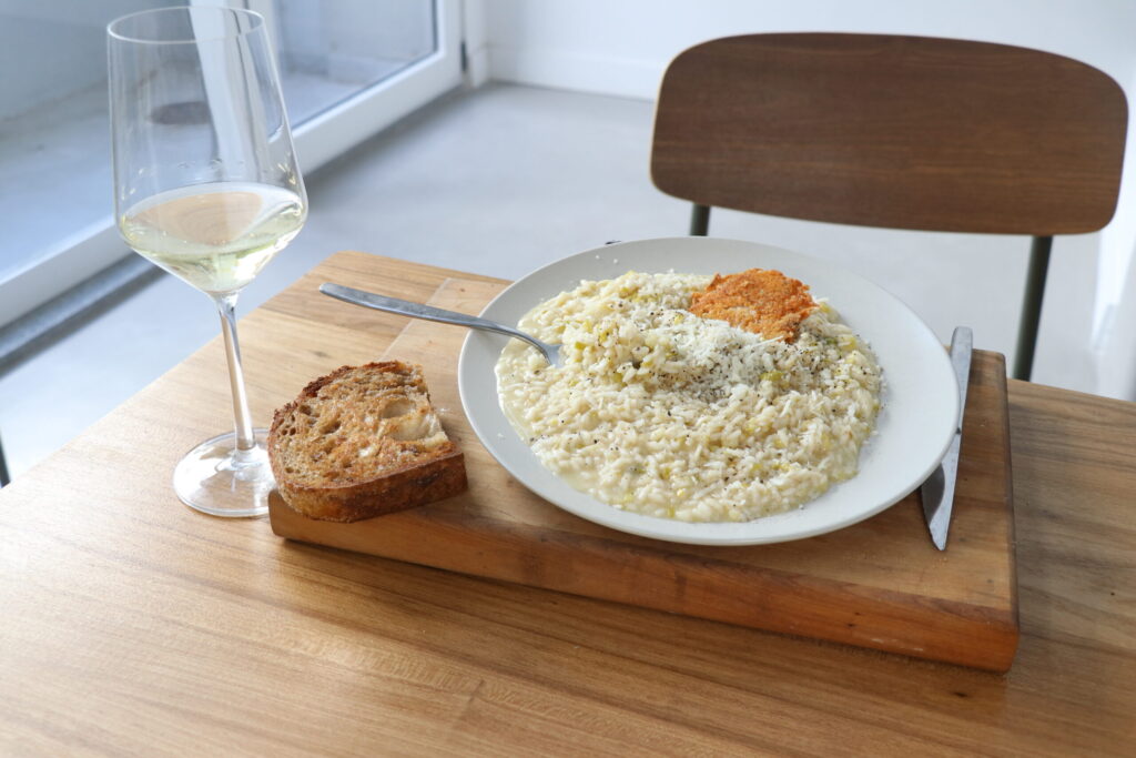 Risotto de Cebolla, Puerro y Arvejas con Queso Chevrotin